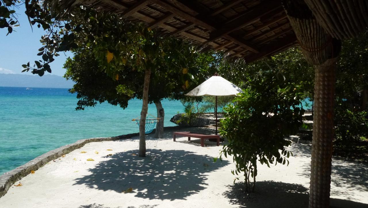 Moalboal T Breeze Coastal Resort Exteriör bild